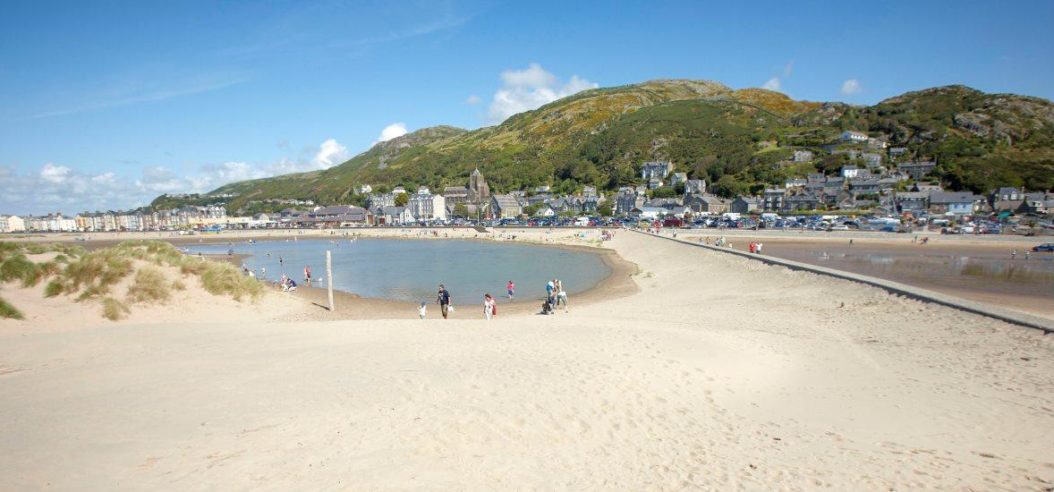 Visit Barmouth | Castle View Holiday Park